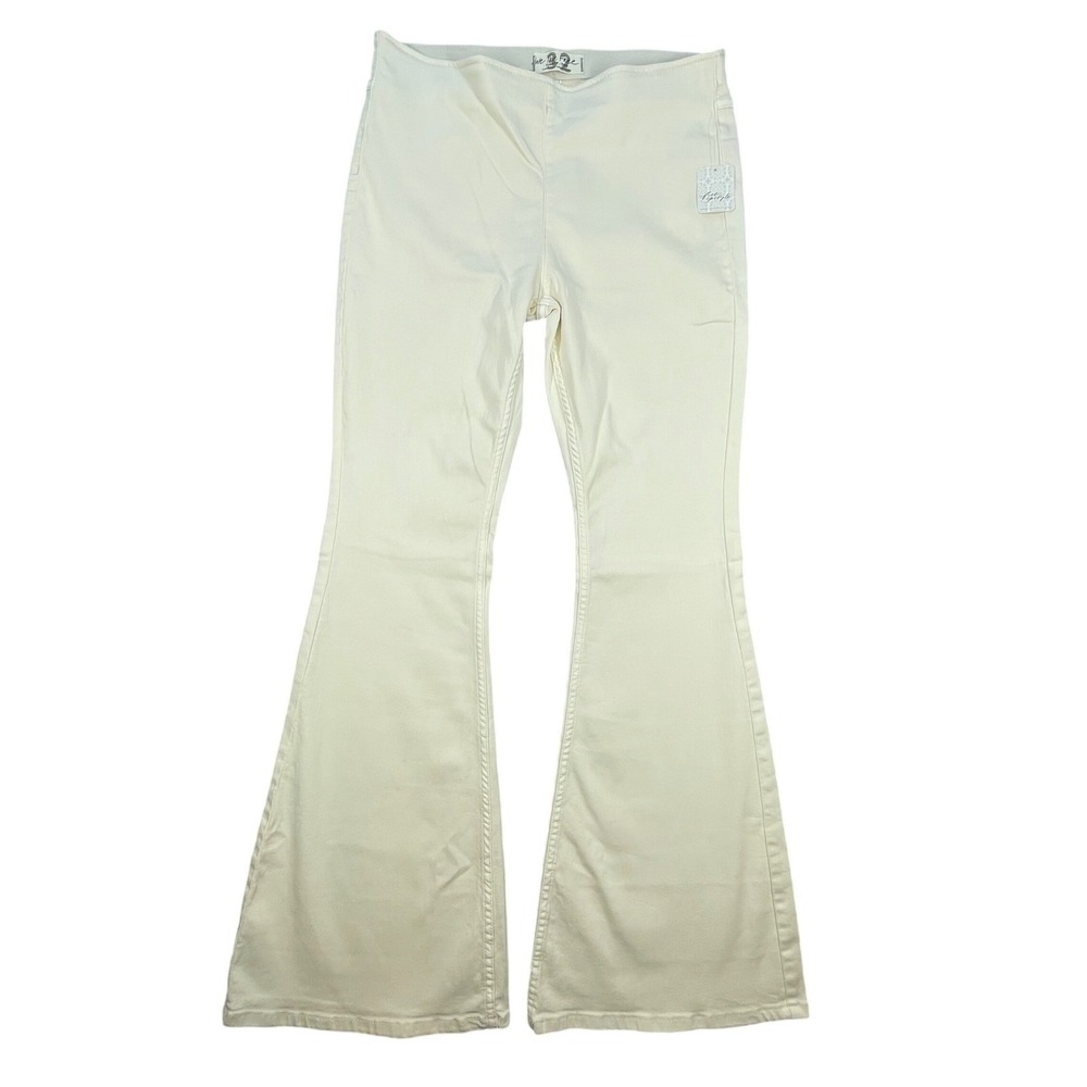NWT Free People White Penny Pull On Flare Jeans Womens Size 32